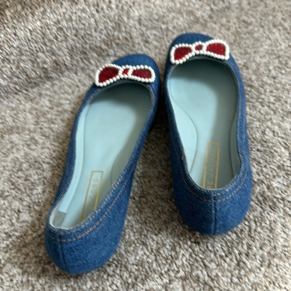 Mark Jacobs ladies denim flats with red sequin bow size 38 1/2 - Picture 3 of 8